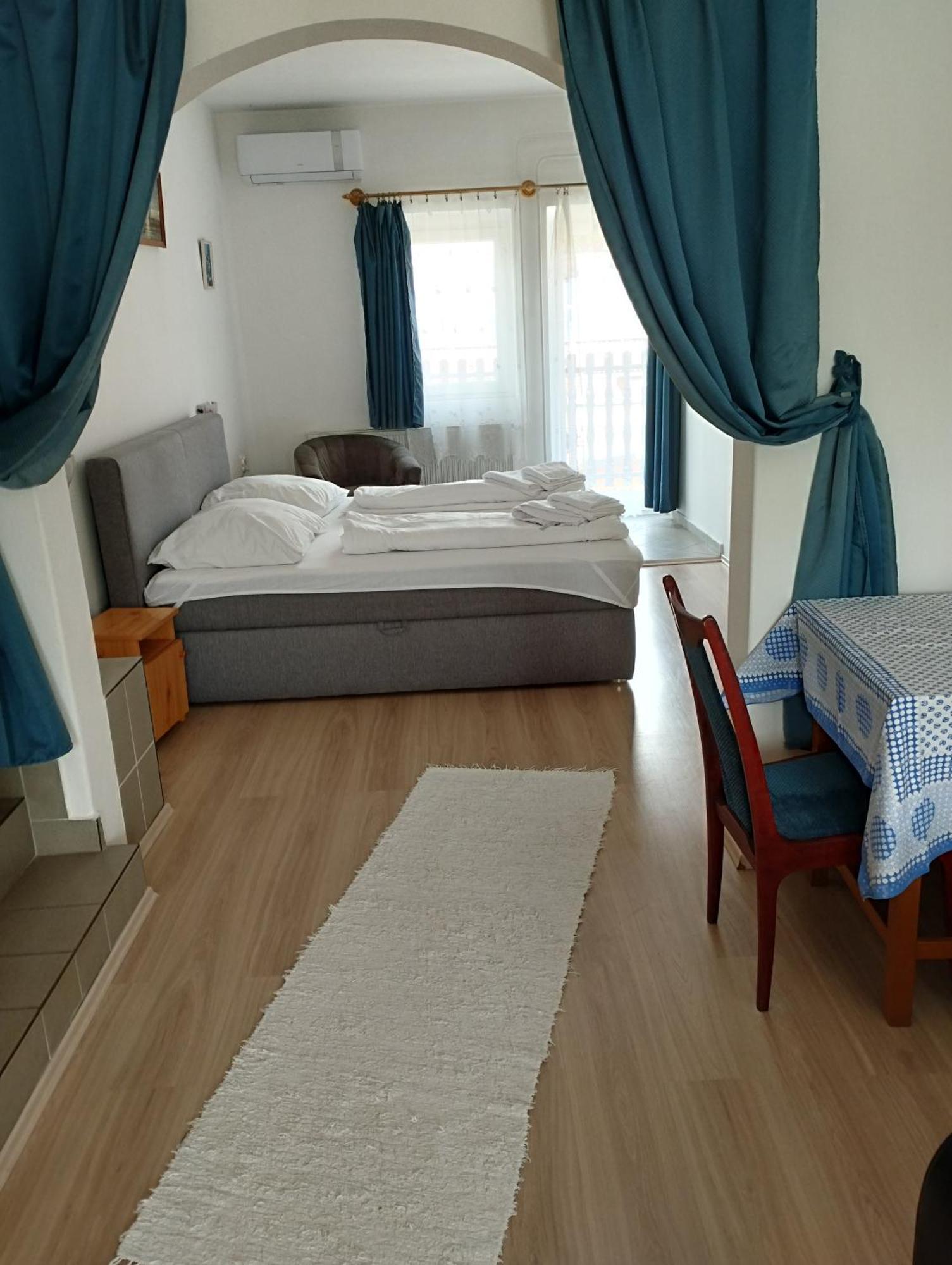 Paprika Vendeghaz Hotel Harkány Exterior photo
